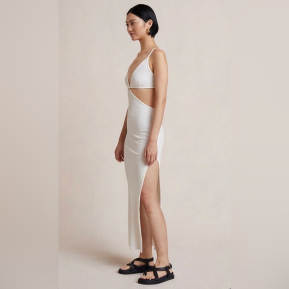 Bec + Bridge Selene V Maxi Dress - Picture 2 of 11